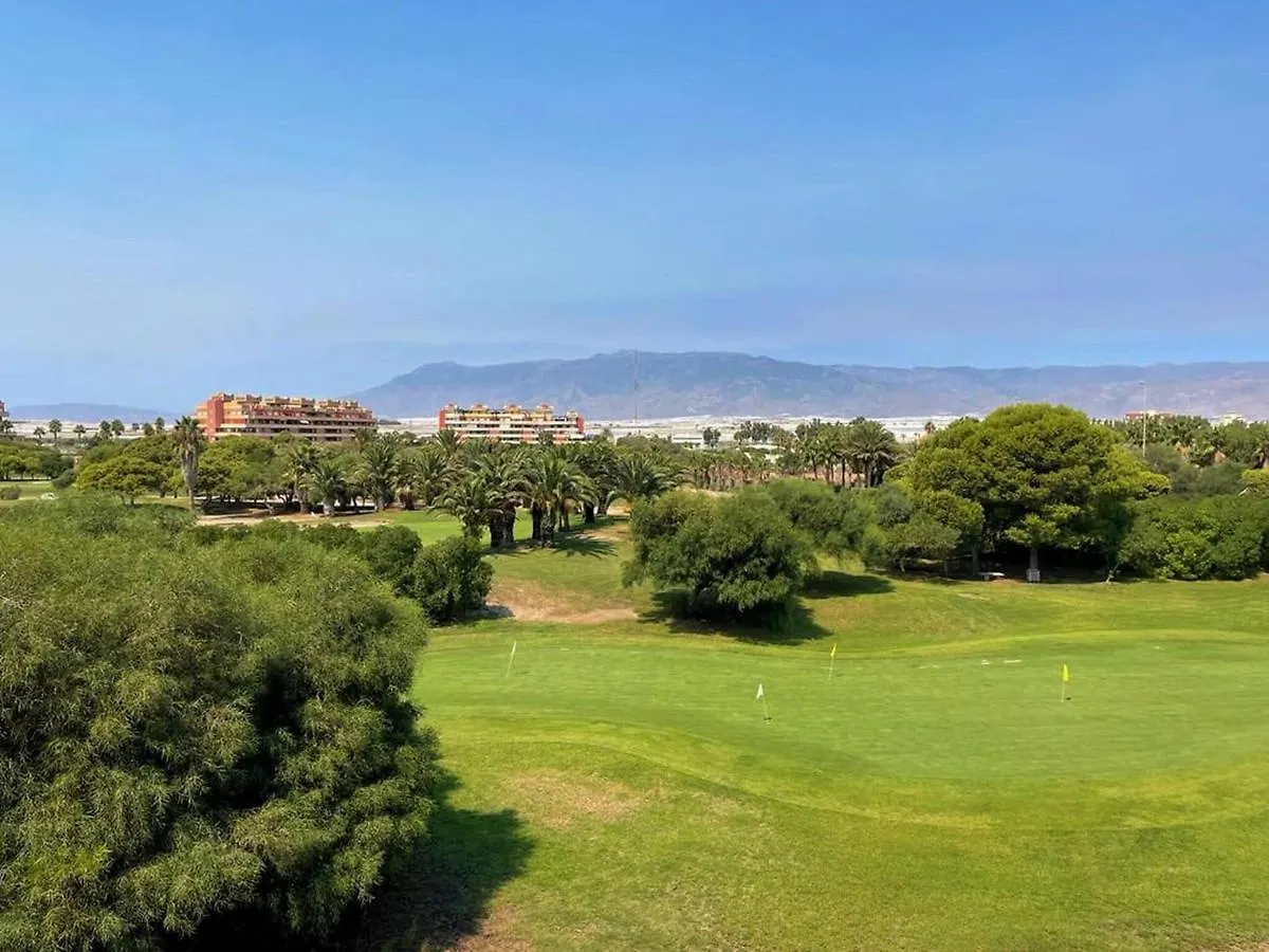 Beautiful Apartment In Roquetas De Mar With Shared Pool