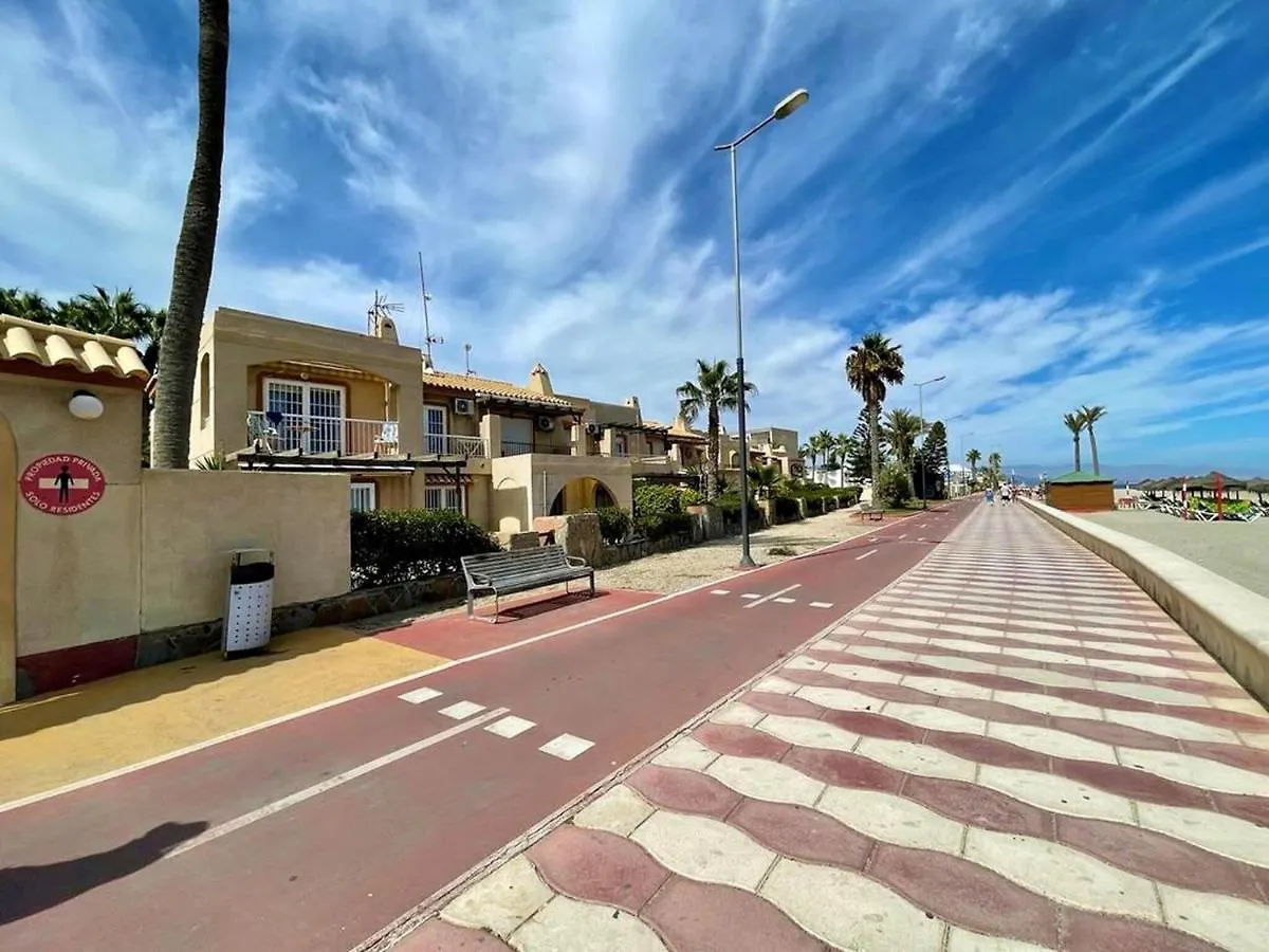 Beautiful Apartment In Roquetas De Mar With Shared Pool