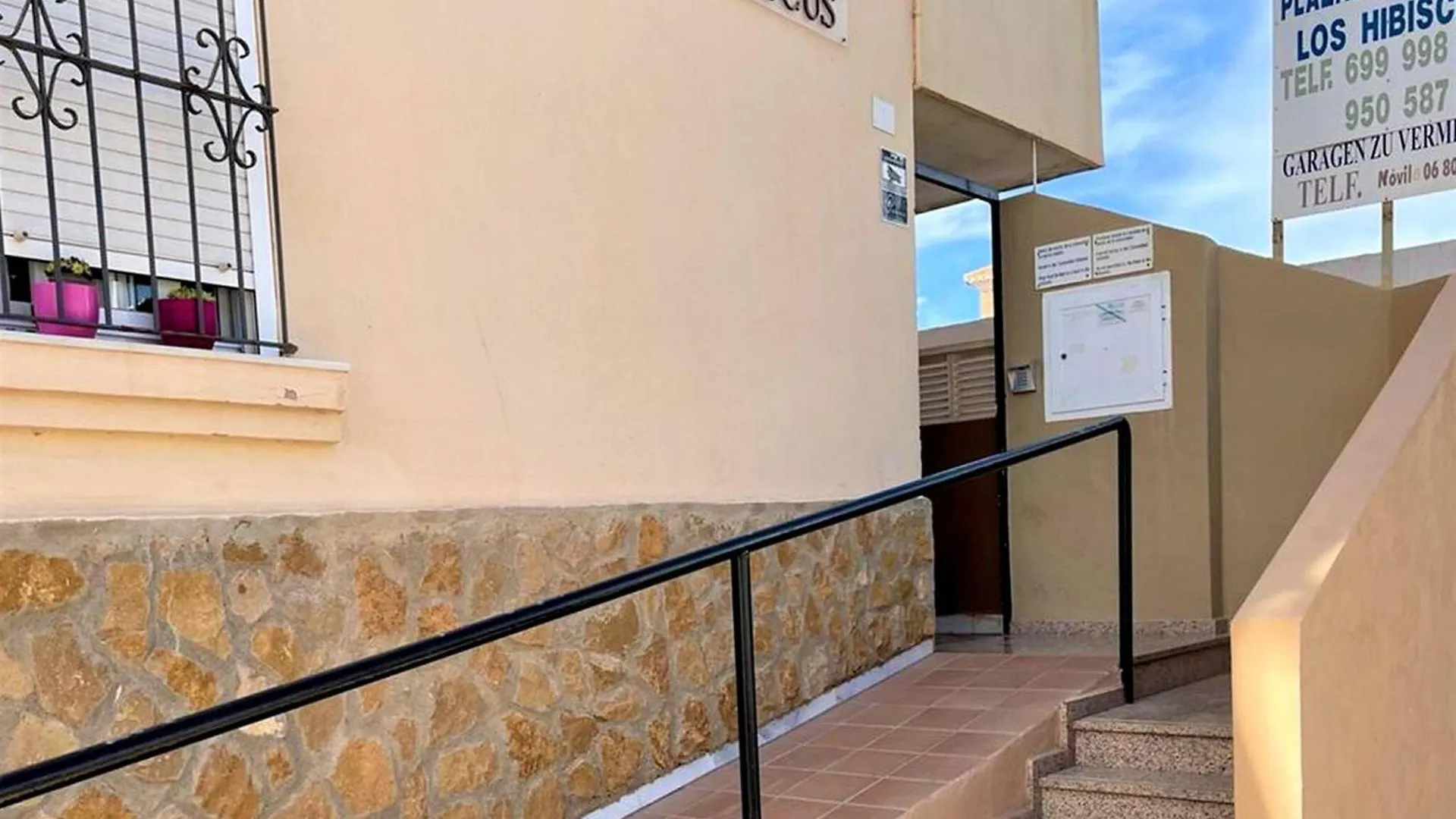 Beautiful Apartment In Roquetas De Mar With Shared Pool