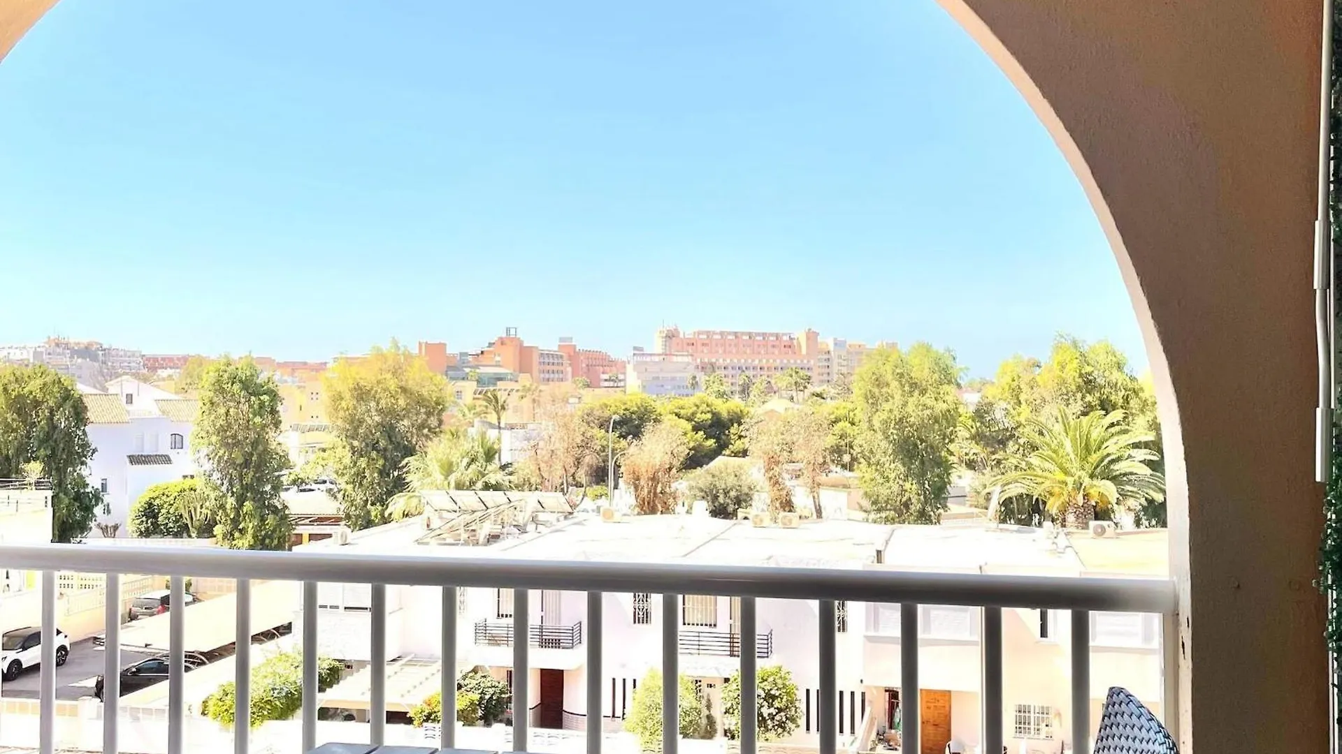 Beautiful Apartment In Roquetas De Mar With Shared Pool