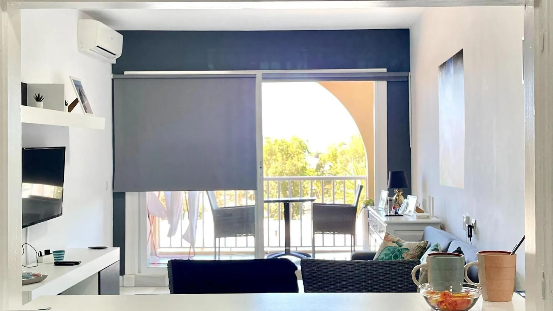 Beautiful Apartment In Roquetas De Mar With Shared Pool