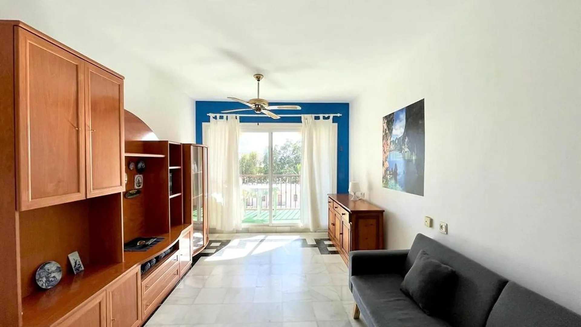 Beautiful Apartment In Roquetas De Mar With Shared Pool